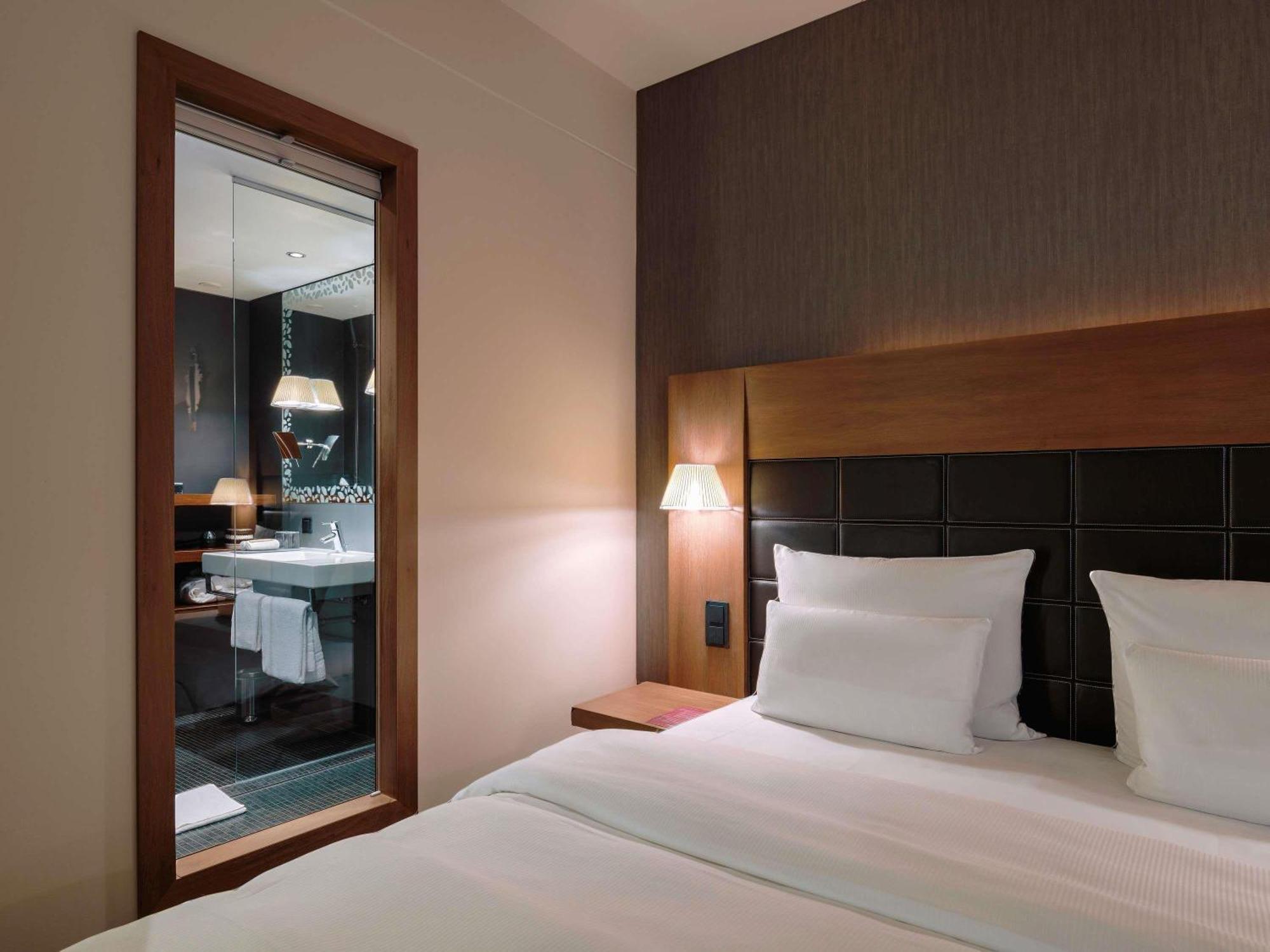 Superior Twin Room,1742601715:JPEG